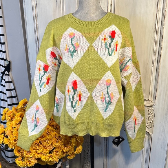 Zaful Sweaters - Zaful Lime Green Floral Argyle Crewneck Sweater